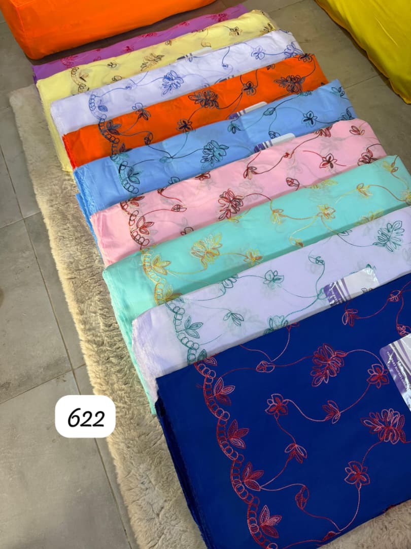 Tissu Organza Bullé Brillant - 10 Couleurs Premium | Effet 3D Sequins Légers