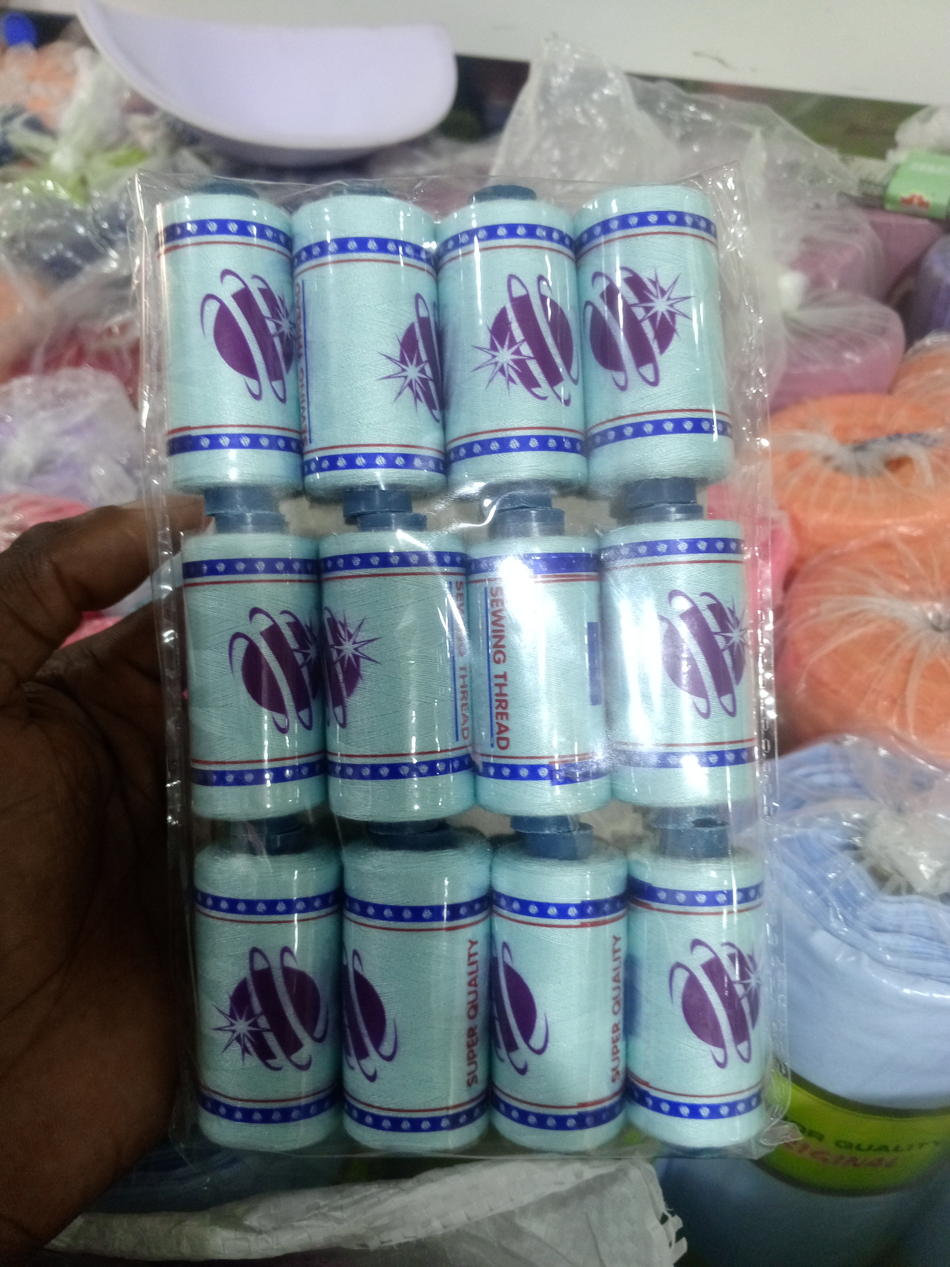 Fil à Coudre Super Quality – Plusieurs Couleurs | Carton 60 Bobines